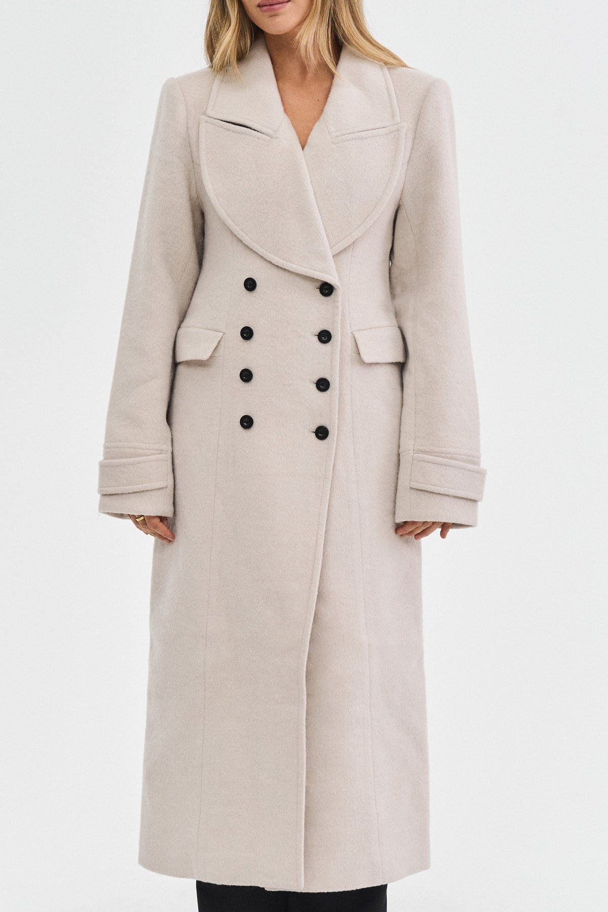THE WARDROBE COAT CLAY