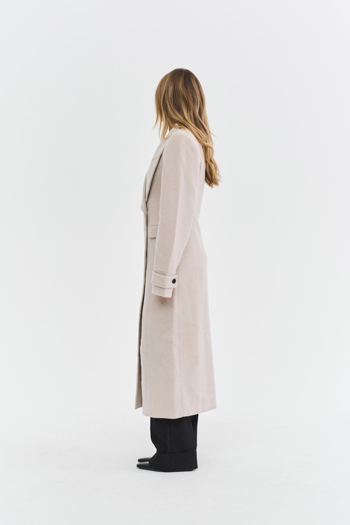 THE WARDROBE COAT CLAY