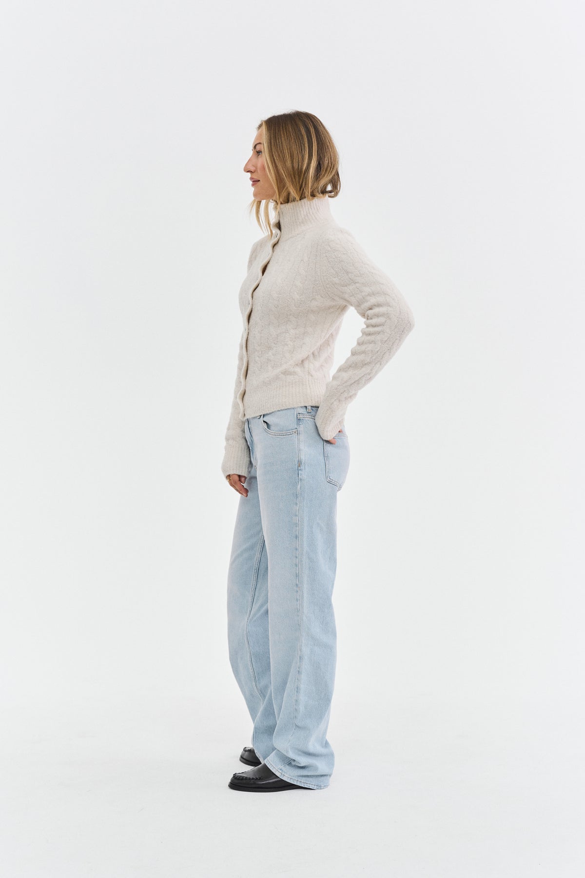 THE CABLE KNIT CARDIGAN