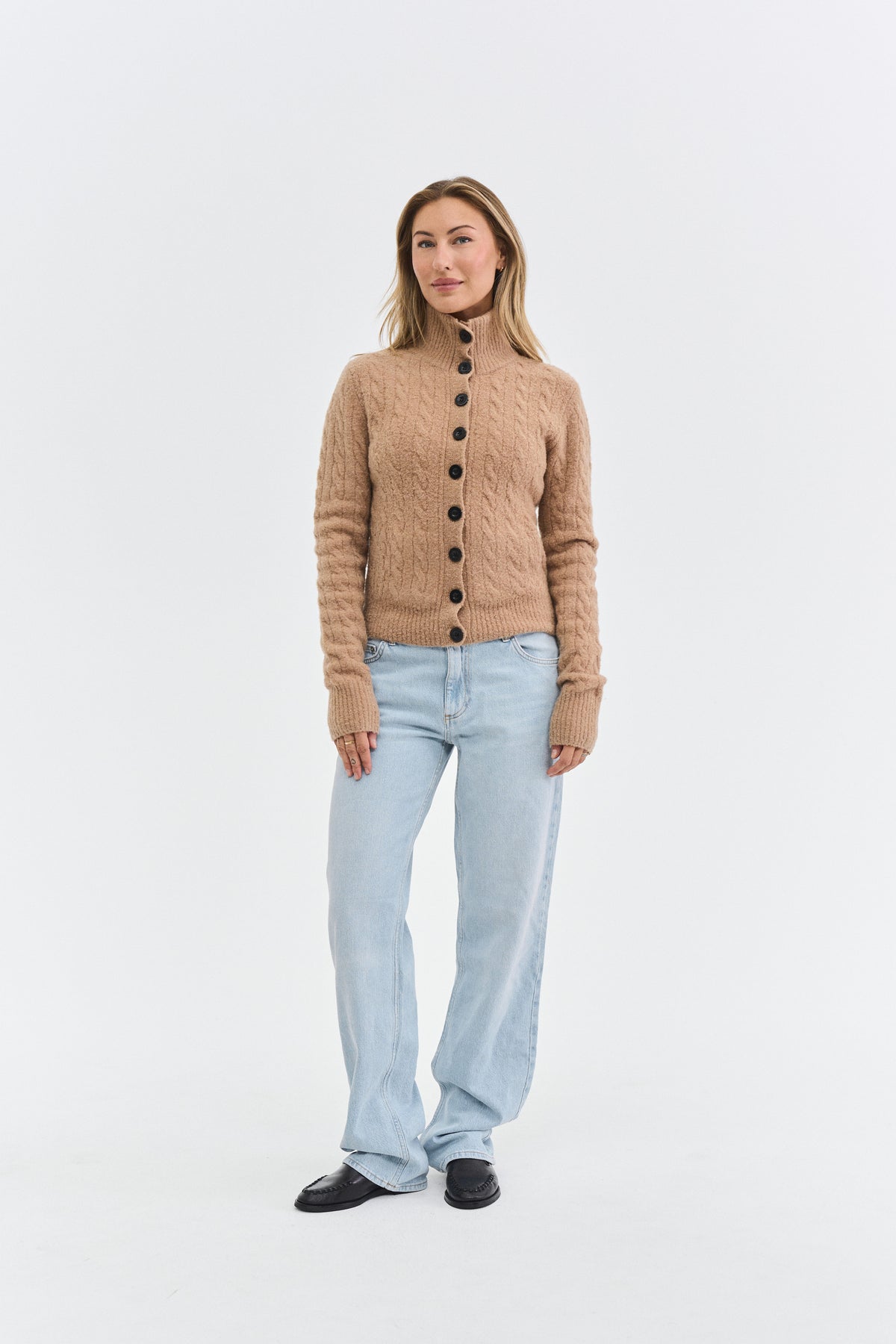 THE CABLE KNIT CARDIGAN