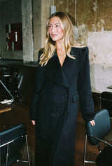 THE WARDROBE COAT BLACK